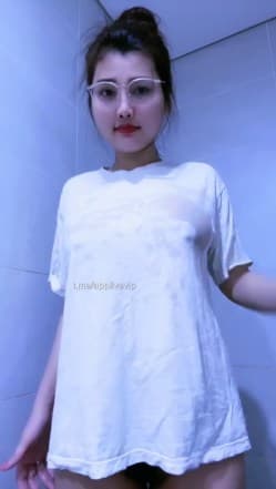 Lamonly ngoan xinh yêu cute của các anh đây